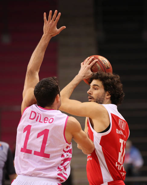 而是管理层 而是管理层