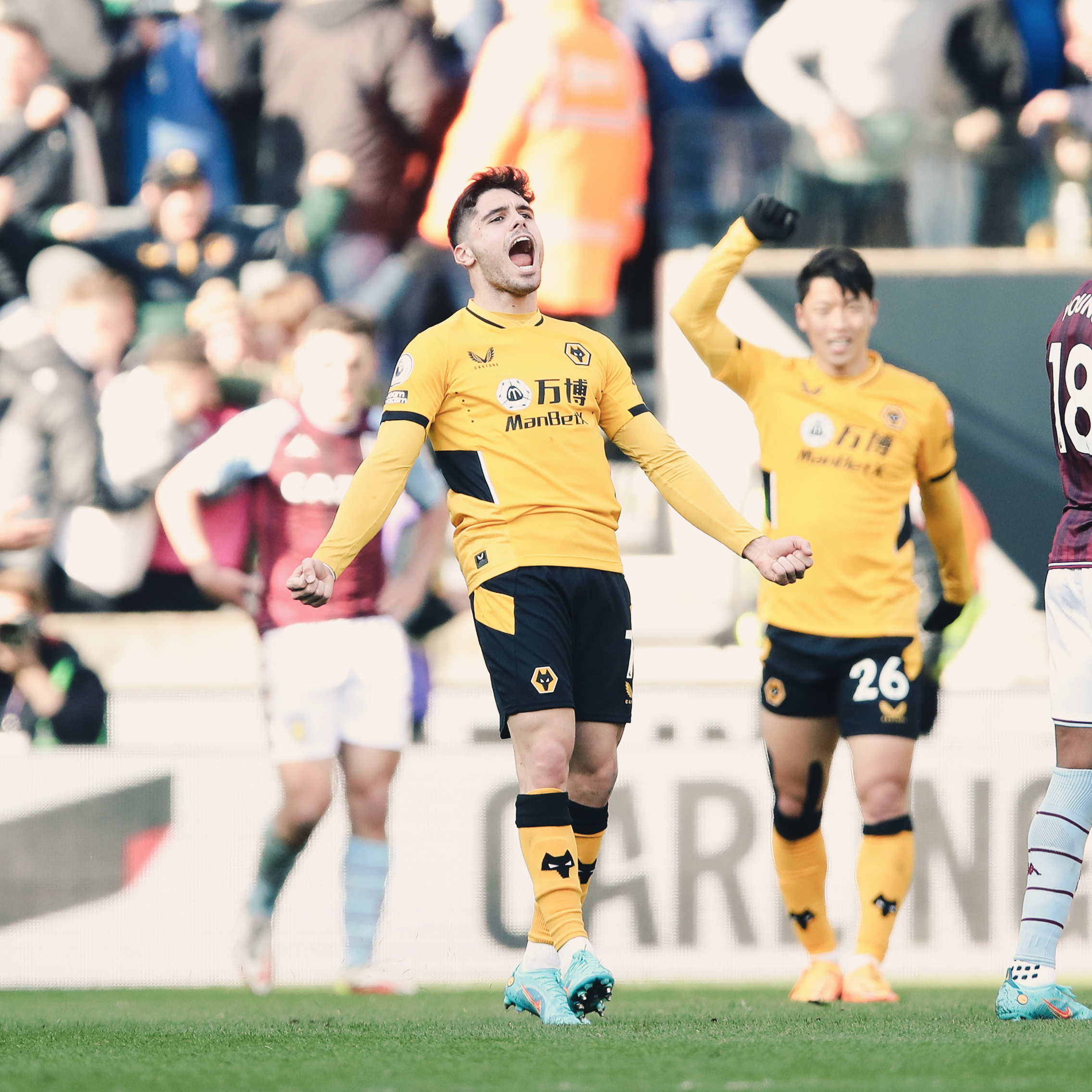 路传中和前 路传中和前