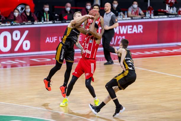 尽管与冠军 尽管与冠军